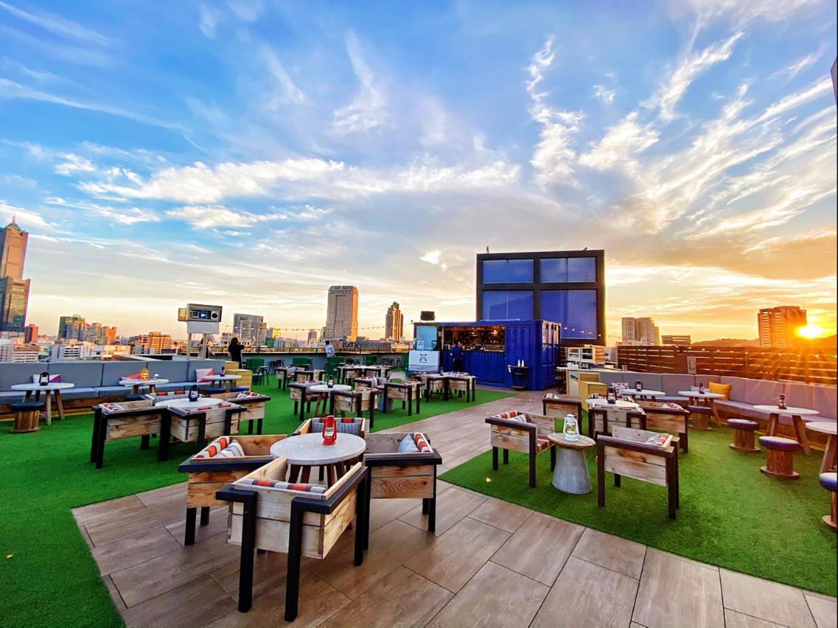 高雄中央公园英迪格酒店 外观 照片 Rooftop bar